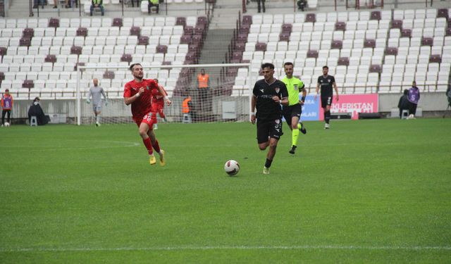 ELAZIĞSPOR: 1 - EFELER 09 SFK: 0 