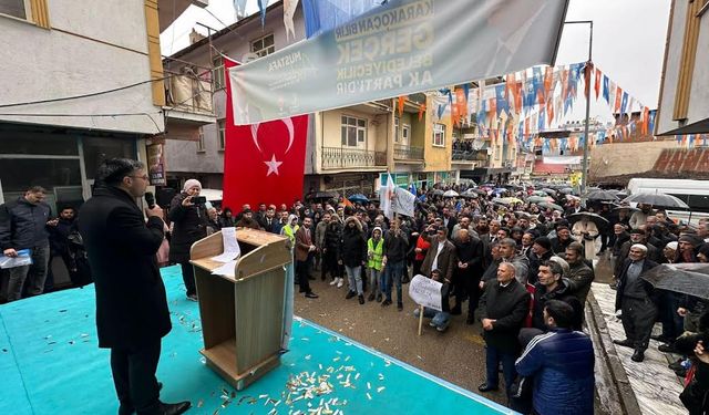 KARAKOÇAN’DA MİTİNG GİBİ SKM AÇILIŞI!