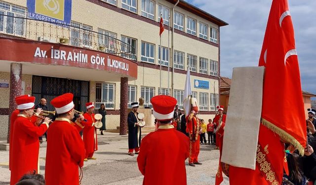 MEHTERAN TAKIMI KONSER VERDİ