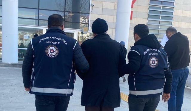 ELAZIĞ’DA YAKALANAN GÖÇMEN KAÇAKÇISI TUTUKLANDI