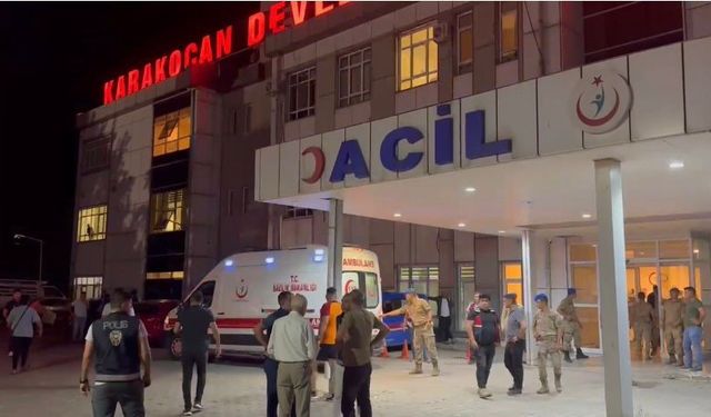 DÜĞÜN SALONUNDA BIÇAKLI KAVGA: 3 YARALI