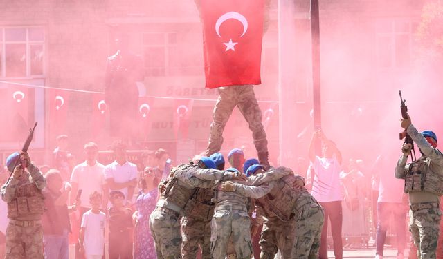 ELAZIĞ’DA 30 AĞUSTOS ZAFER BAYRAMI COŞKUSU