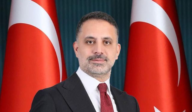 DEMİRCİ: “DARBELER, DEMOKRASİYE SÜRÜLEN BİR LEKEDİR”