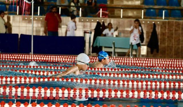 ELAZIĞ’DA 29 EKİM TURNUVALARI YAPILDI