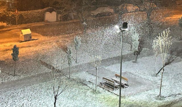NİSAN AYINDA KAR SÜPRİZİ