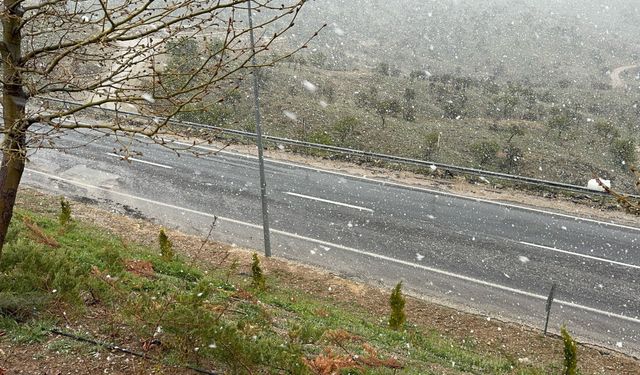 YÜKSEK KESİMLERDE KAR YAĞIŞI BAŞLADI