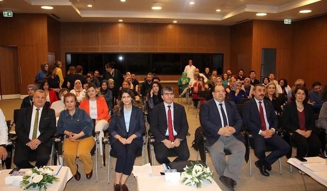 "BEYİN ÖLÜMÜ TANISI, DONÖR BAKIMINA YAKLAŞIM VE GÜNCEL BİLGİLER" SEMPOZYUMU