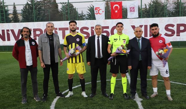 FÜ'DE 50. YIL SPOR ŞENLİKLERİ BAŞLADI