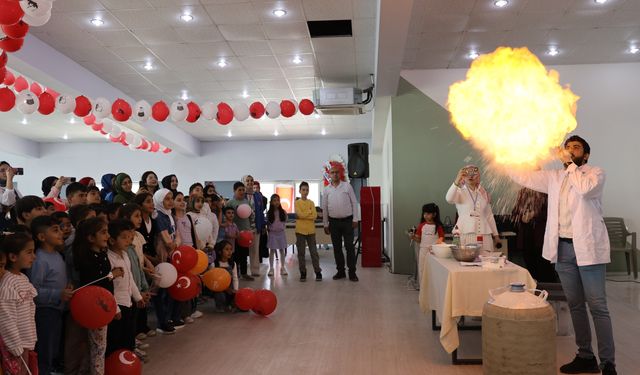 ELAZIĞ BİLİM MERKEZİNDE 23 NİSAN COŞKUSU