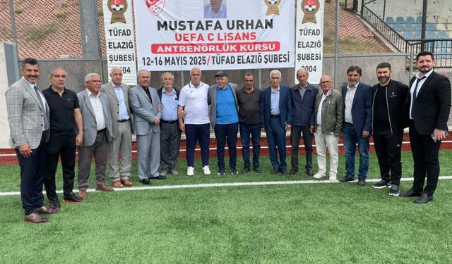 MUSTAFA URHAN ANTRENÖRLÜK KURSU İLGİ GÖRÜYOR