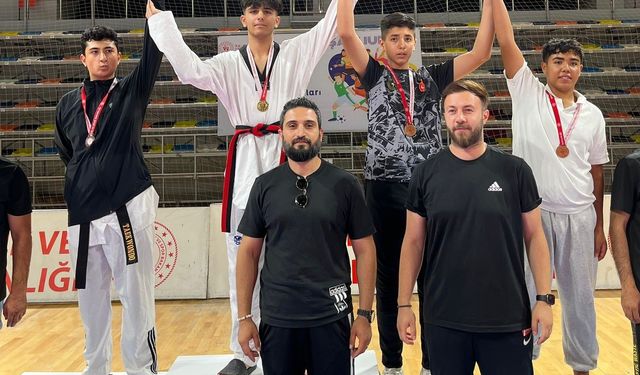 TAEKWONDO ŞAMPİYONU OLDU
