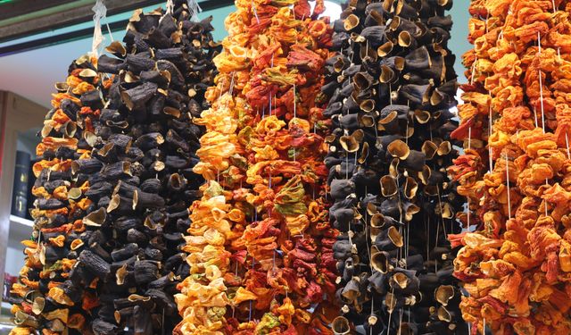 KURUTMALIKLAR TEZGAHTA...