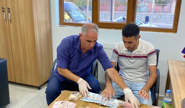 3 SAATTE BİN 950 LİRA TOPLADI
