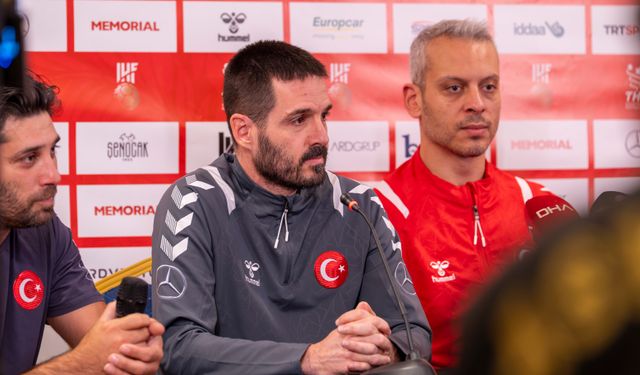 ELAZIĞ'DA MİLLİ MAÇ HEYECANI