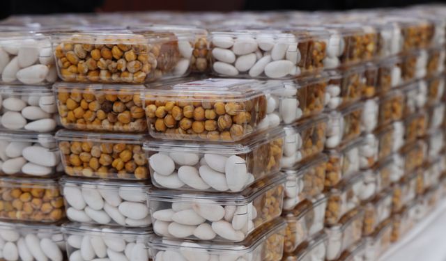 ÖĞRENCİLERE YÖRESEL LEZZET İKRAMI