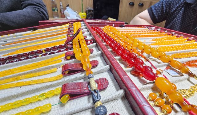 TESPİH AŞKI SINIR TANIMADI