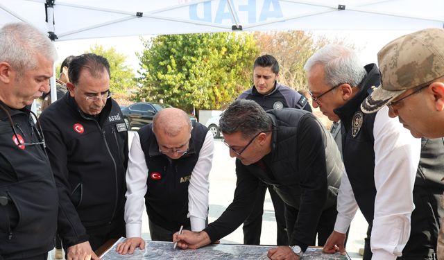 ELAZIĞ'DA KAYBOLAN ÇOCUĞU HAVADAN VE KARADAN ARAMA ÇALIŞMALARI SÜRÜYOR