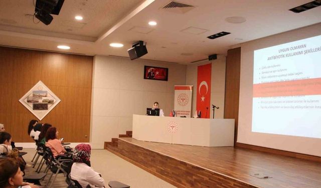 SAĞLIK ÇALIŞANLARINA EĞİTİM