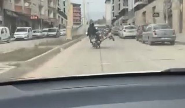 TÜP YÜKLÜ MOTOSİKLETLE TEHLİKELİ HAREKETLER