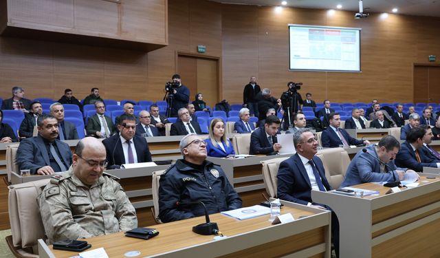 ELAZIĞ'DA KAMU YATIRIMLARI TOPLANTISI