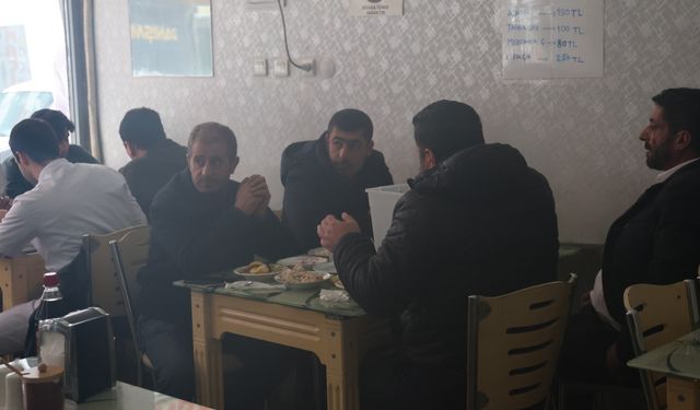 UYGULAMA YÜREKLERİ ISITTI