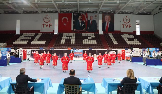 HALK OYUNLARI YARIŞMASI DÜZENLENDİ