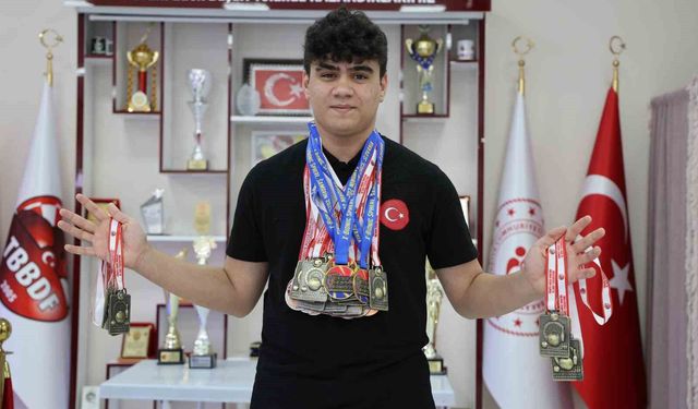 30 MADALYAYA ULAŞTI