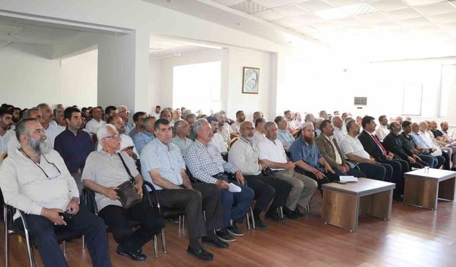 KUR'AN KURSU ÖĞRETİCİLERİ VE DİN GÖREVLİLERİNE EĞİTİM
