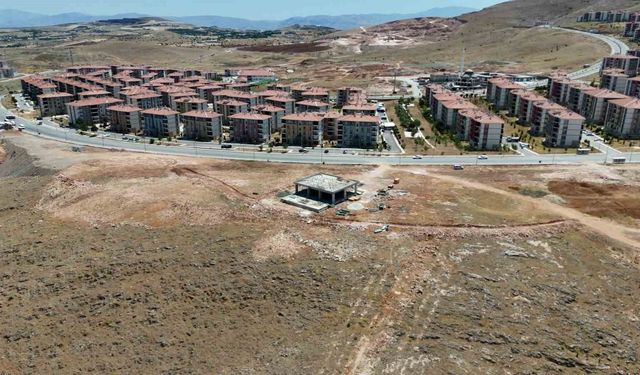 GÜNEYKENT SEYİR YOLU PROJESİNDE ÇALIŞMALAR SÜRÜYOR