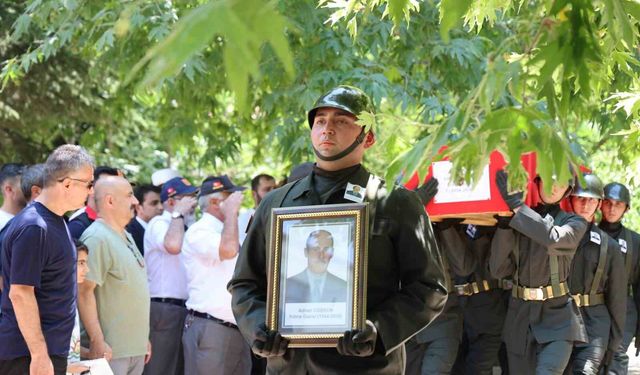 KIBRIS GAZİSİ SON YOLCULUĞUNA UĞURLANDI