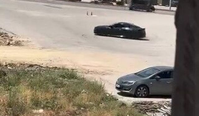 DRİFT ATAN SÜRÜCÜ KAMERAYA YANSIDI