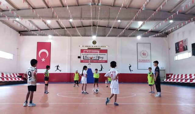 GSB SPOR OKULLARI EĞİTİMLERİNE DEVAM EDİYOR