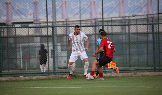 HAZIRLIK MAÇINDA ELAZIĞSPOR BERABERE KALDI
