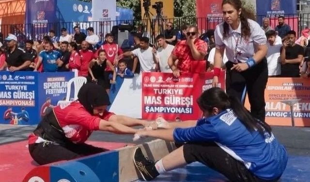 ELAZIĞLI SPORCULAR MADALYA İLE DÖNDÜ