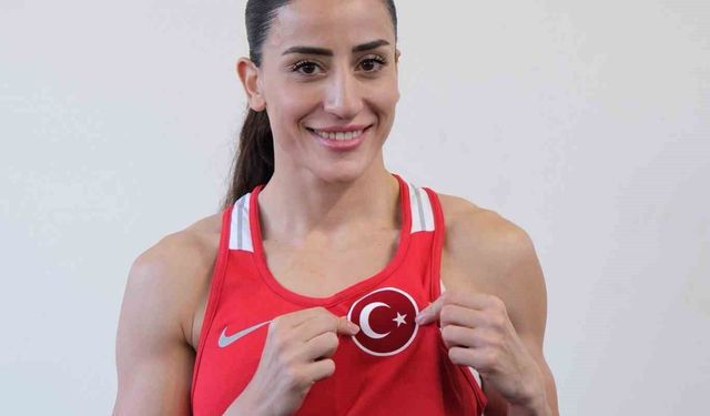 GİZEM ÖZER BRONZ MADALYA KAZANDI