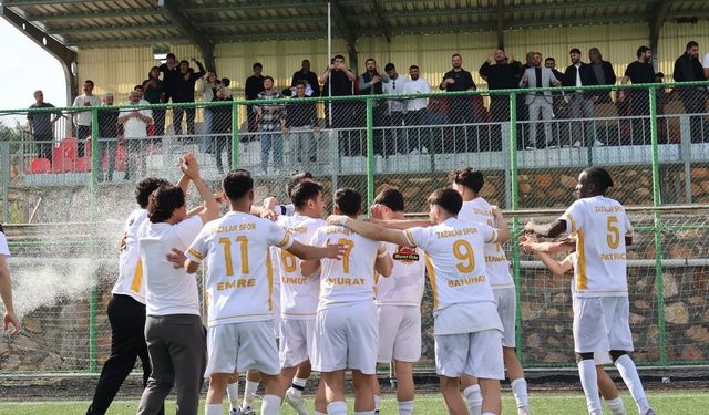 ZAZALARSPOR TEMİNAT BEDELİNİ YATIRDI