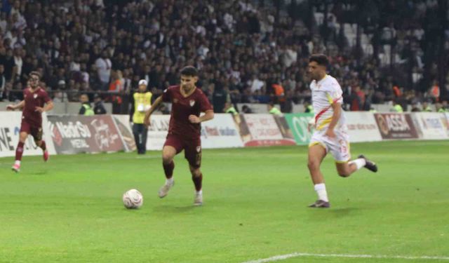 ELAZIĞSPOR: 2 ÇORLUSPOR 1947: 3