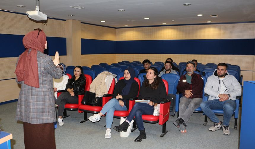 İLK YARDIM EĞİTİMİ DÜZENLENDİ