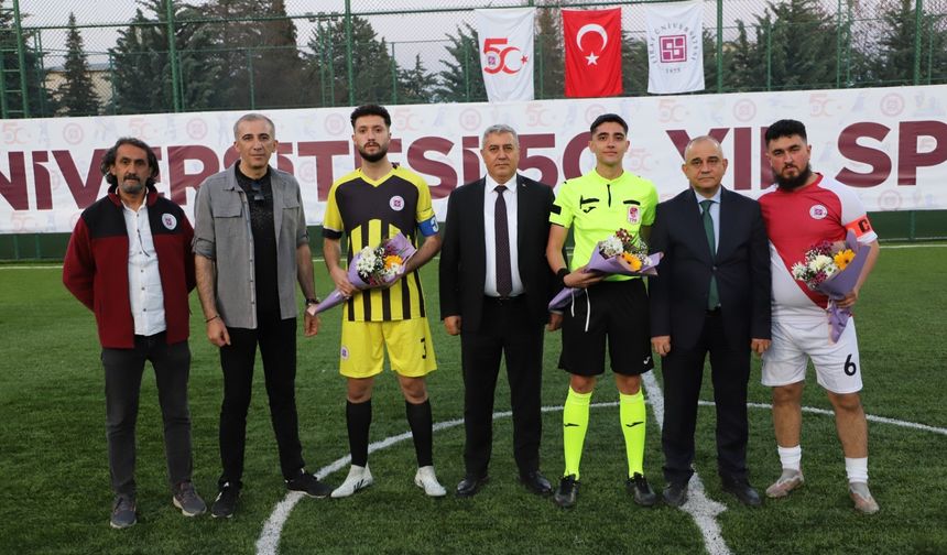 FÜ'DE 50. YIL SPOR ŞENLİKLERİ BAŞLADI