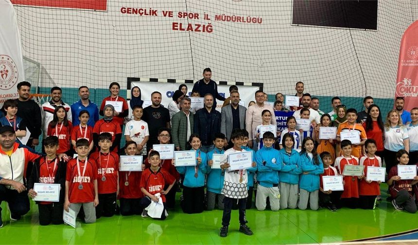 45 TAKIM ELAZIĞ'DA BULUŞTU