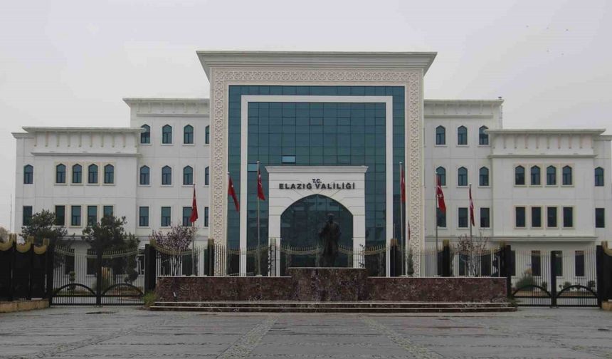 2 VALİ YARDIMCISI, 9 KAYMAKAM DEĞİŞTİ