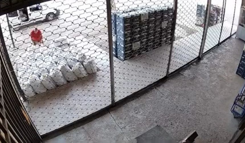 ÇUVALI ATTIĞI GİBİ GİTTİ...