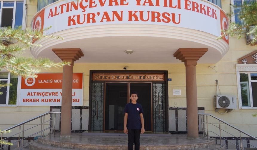 KÜÇÜK HAFIZIN DUYGU DOLU ANLARI