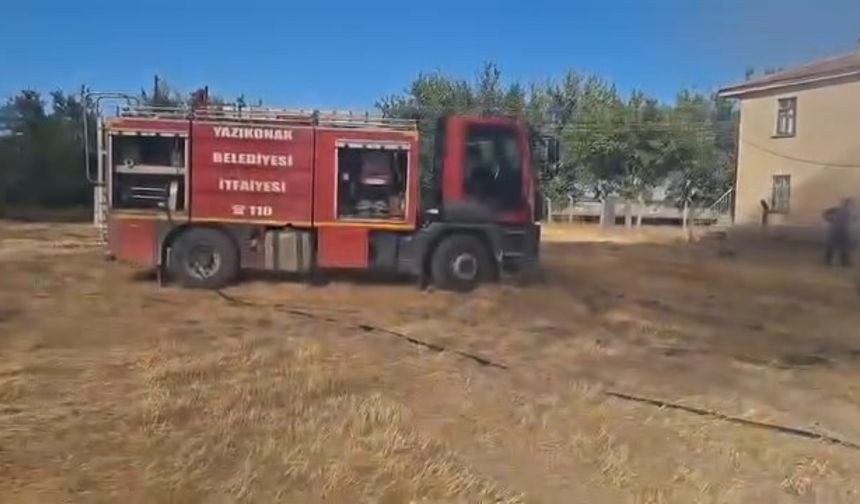 ELAZIĞ'DA AHIR YANGINI