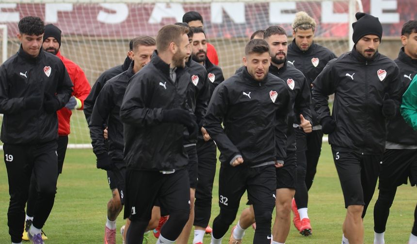 ELAZIĞSPOR, HAZIRLIKLARINI SÜRDÜRÜYOR