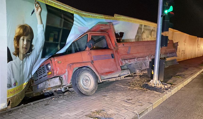 KAMYONUN FRENİ PATLADI