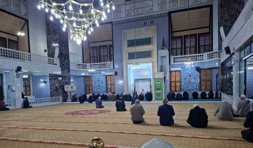 SABAH NAMAZI BULUŞMALARI SÜRÜYOR