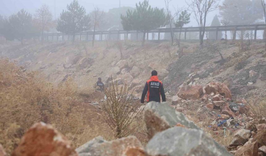 YAŞLI ADAM İÇİN EKİPLER SEFERBER OLDU