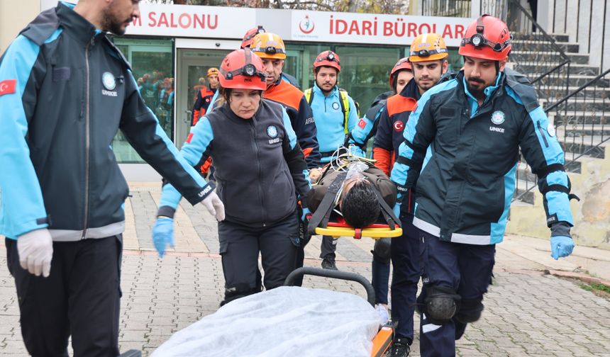 DEPREM VE YANGIN TATBİKATLARI DEVAM EDİYOR