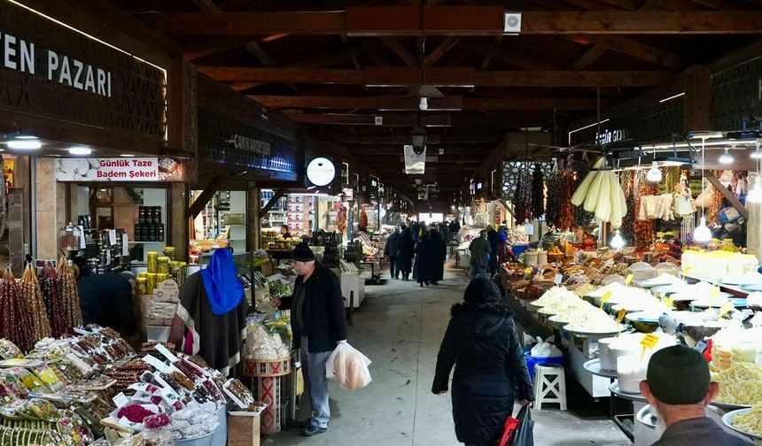 KAPALI ÇARŞI’DA HARPUT MUSUKİSİ YANKILANIYOR